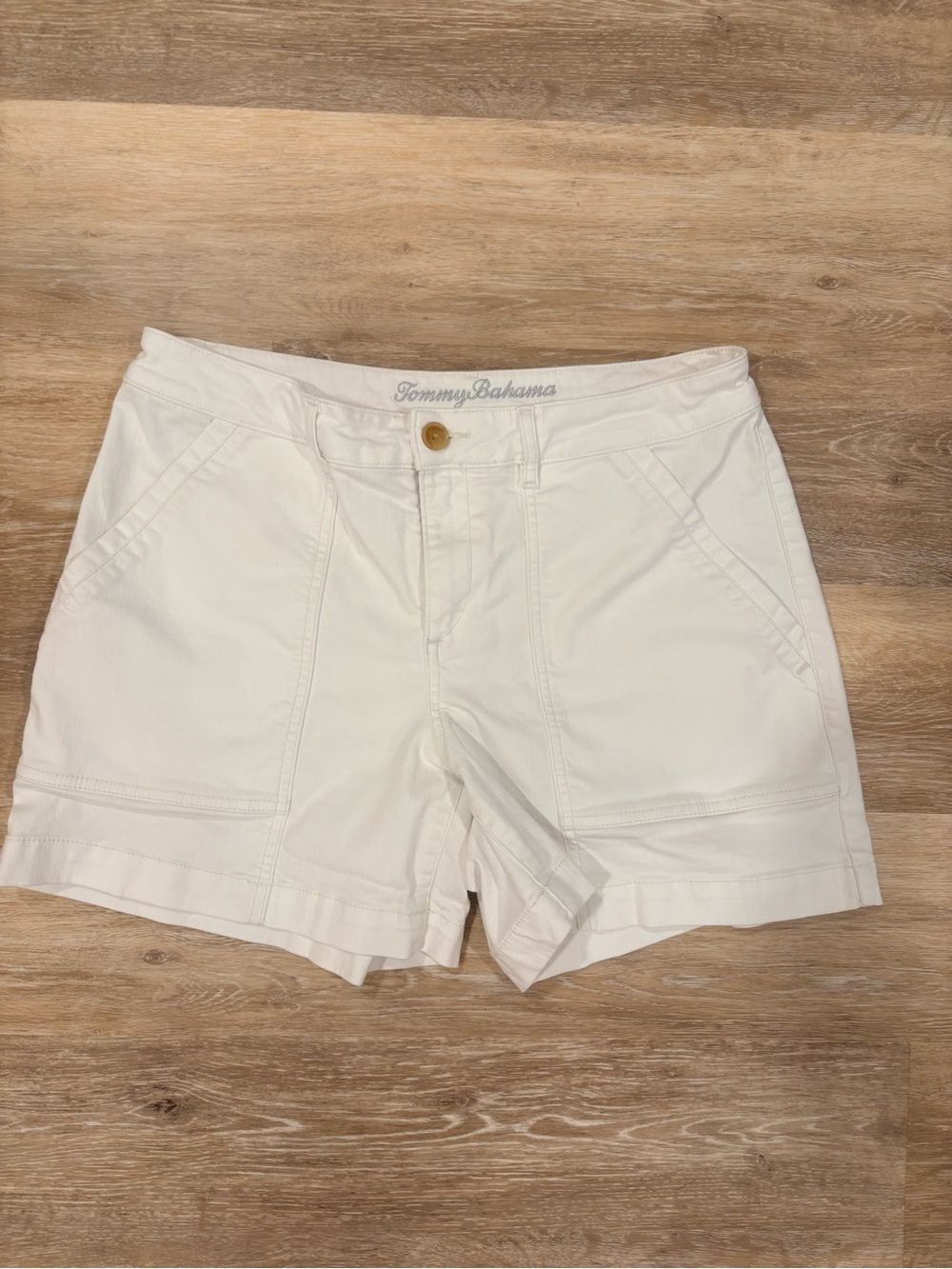 Tommy Bahama Ella Twill Field Shorts